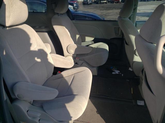 Photo 11 from auction – 2017 TOYOTA SIENNA LE with VIN 5TDJZ3DC4HS155028