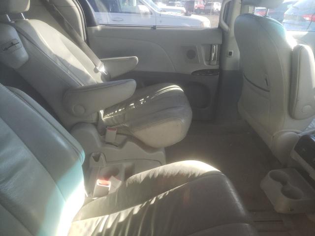 Photo 11 from auction – 2011 TOYOTA SIENNA XLE with VIN 5TDYK3DCXBS076103