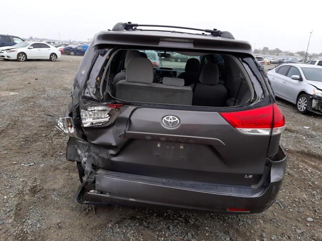 Photo 6 from auction – 2011 TOYOTA SIENNA LE with VIN 5TDKK3DC2BS157151