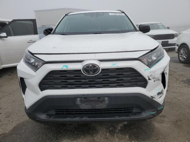 Photo 5 from auction – 2019 TOYOTA RAV4 LE with VIN 2T3F1RFV8KW017545