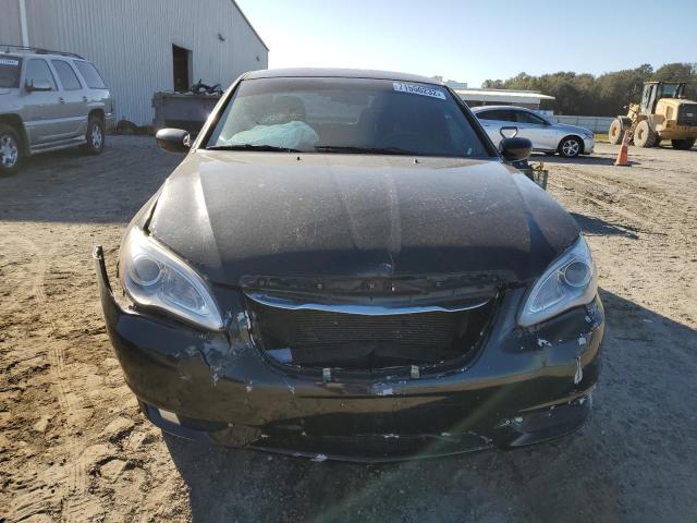 Photo 5 from auction – 2014 CHRYSLER 200 TOURIN with VIN 1C3CCBBG5EN144913