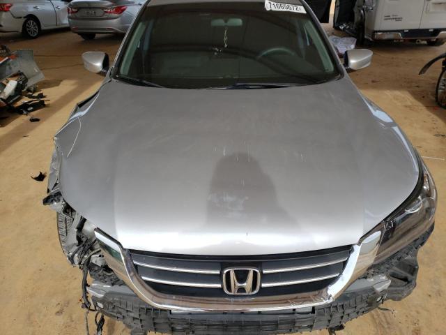 Photo 5 from auction – 2013 HONDA UK with VIN 1HGCR2F56DA271986