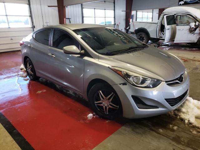 Photo 4 from auction – 2016 HYUNDAI ELANTRA SE with VIN 5NPDH4AE4GH691087