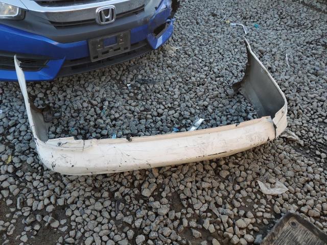 Photo 12 from auction – 2000 MAZDA PROTEGE ES with VIN JM1BJ2215Y0294904