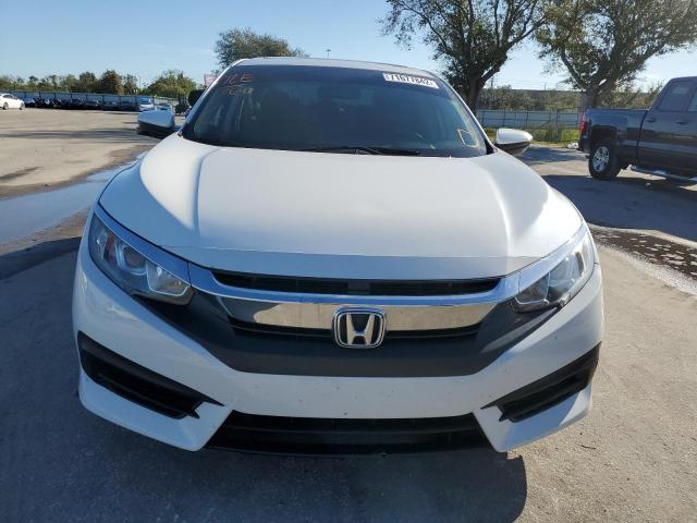 Photo 5 from auction – 2018 HONDA CIVIC EX with VIN 19XFC2F73JE002822