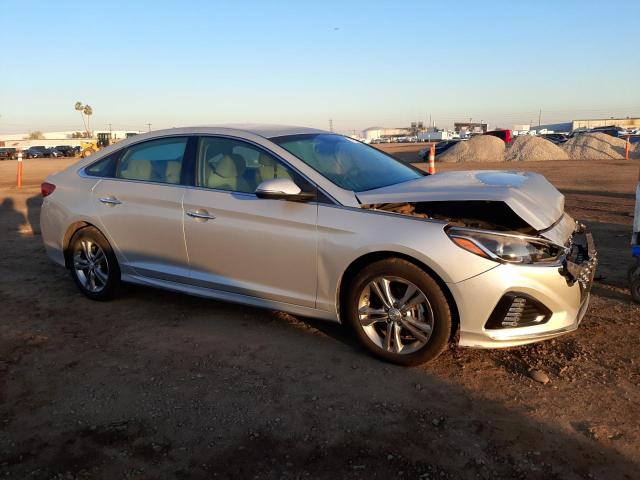 Photo 4 from auction – 2019 HYUNDAI SONATA LIM with VIN 5NPE34AF5KH768604