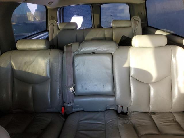 Photo 10 from auction – 2004 CHEVROLET SUBUR 1500 with VIN 3GNFK16T54G193203
