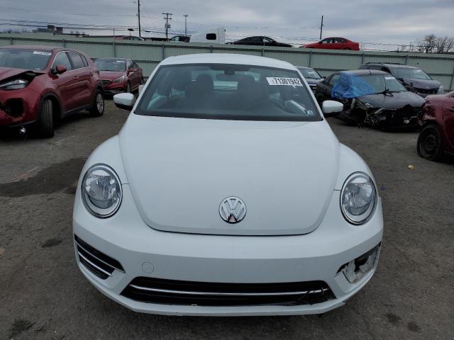 Photo 5 from auction – 2017 VOLKSWAGEN BEETLE SE with VIN 3VWJ17AT4HM629804