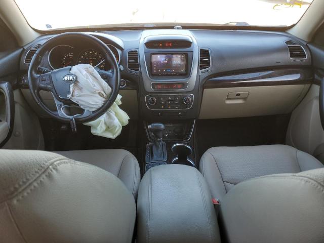 Photo 8 from auction – 2014 KIA SORENTO EX with VIN 5XYKU4A74EG534281
