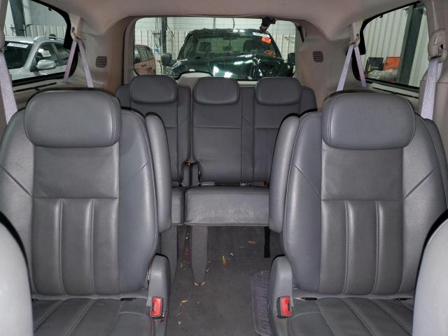 Photo 10 from auction – 2008 CHRYSLER TOWN & COU with VIN 2A8HR54PX8R152889