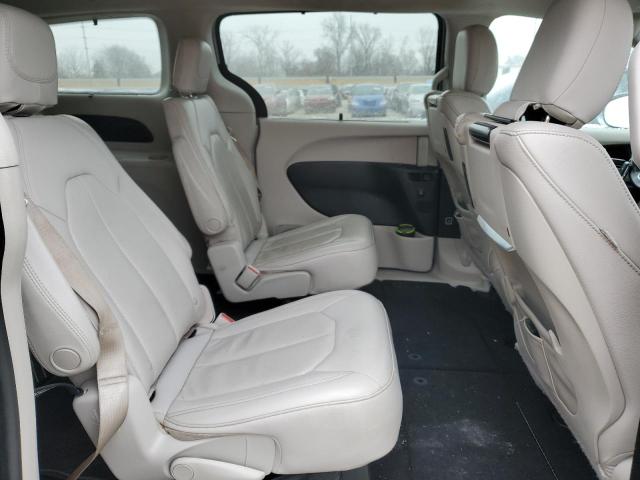 Photo 11 from auction – 2017 CHRYSLER PACIFICA T with VIN 2C4RC1EG2HR627875