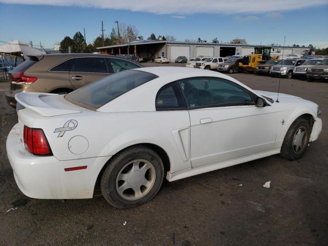Photo 3 from auction – 2000 FORD MUSTANG with VIN 1FAFP4041YF260230