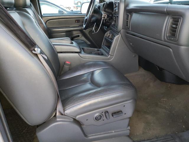 Photo 5 from auction – 2004 CHEVROLET SILVERADO with VIN 1GCHK23214F193641