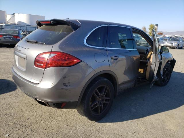 Photo 3 from auction – 2011 PORSCHE CAYENNE S with VIN WP1AB2A25BLA44196