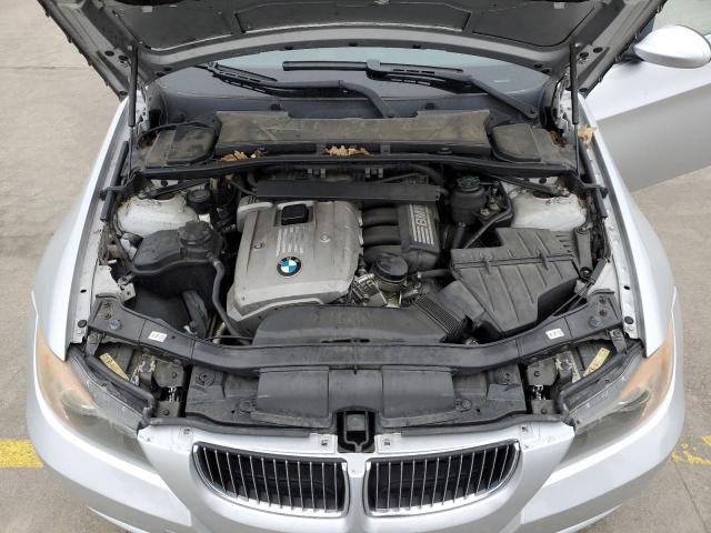 Photo 11 from auction – 2006 BMW 330 I with VIN WBAVB33516KR81099