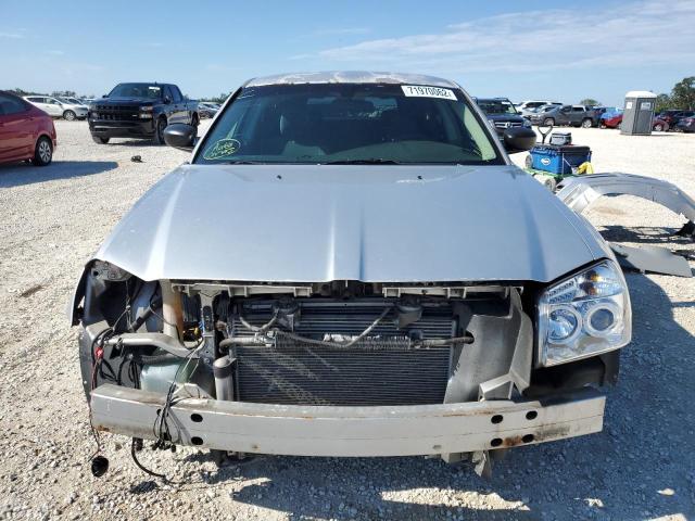 Photo 5 from auction – 2005 DODGE MAGNUM SE with VIN 2D4FV48T75H628628