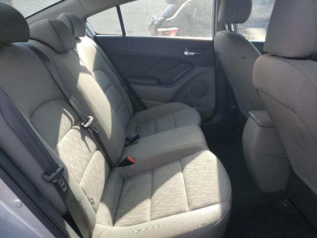 Photo 10 from auction – 2015 KIA FORTE LX with VIN KNAFK4A66F5295290