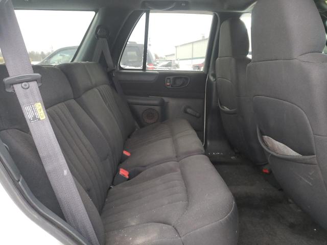 Photo 11 from auction – 2003 CHEVROLET BLAZER with VIN 1GNDT13XX3K144209