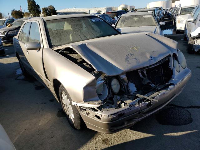 Photo 4 from auction – 2001 MERCEDES-BENZ E 320 with VIN WDBJF65J01B169978