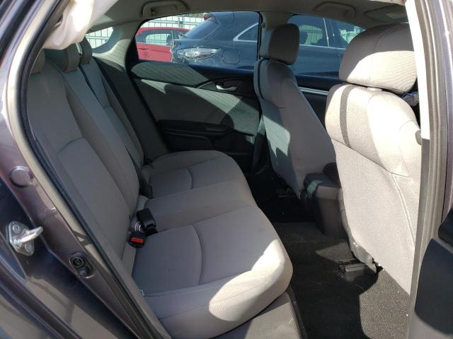 Photo 10 from auction – 2018 HONDA CIVIC LX with VIN 19XFC2F50JE006891