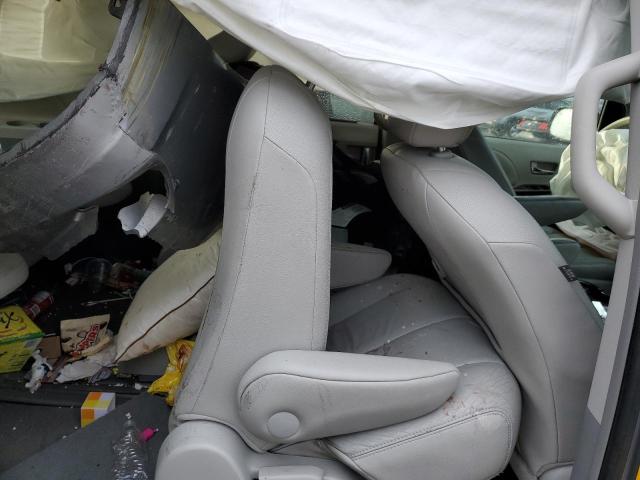 Photo 10 from auction – 2011 TOYOTA SIENNA XLE with VIN 5TDYK3DC2BS040339