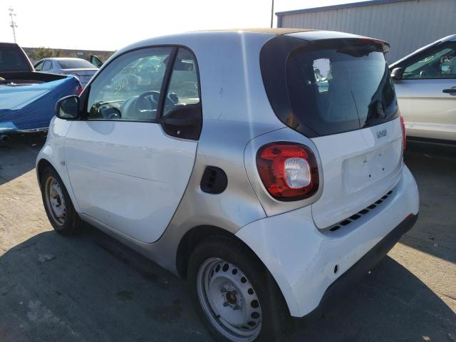 Photo 2 from auction – 2017 SMART FORTWO with VIN WMEFJ5DA0HK169640