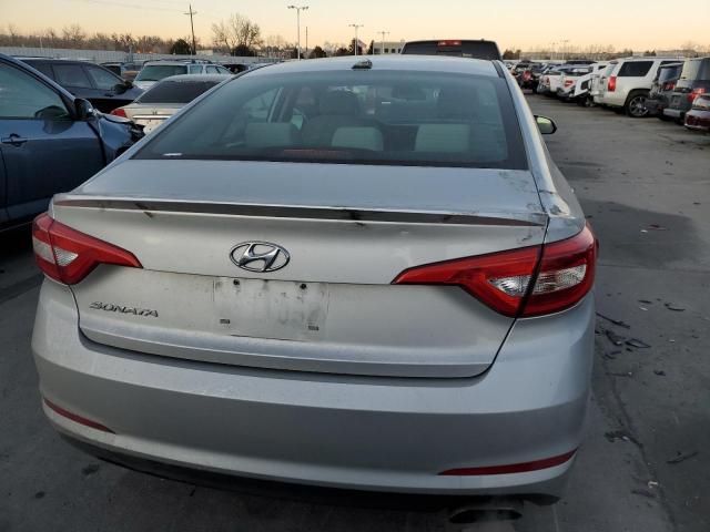 Photo 6 from auction – 2017 HYUNDAI SONATA SE with VIN 5NPE24AF7HH460166