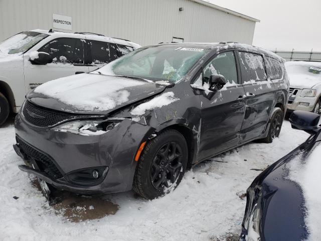 CHRYSLER PACIFICA T 2018 with VIN 2C4RC1EG4JR263450 - Photo from auction