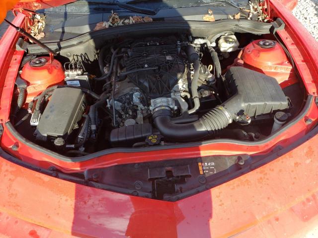 Photo 11 from auction – 2015 CHEVROLET CAMARO LS with VIN 2G1FB1E34F9304775