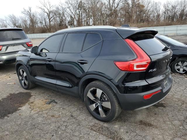 Photo 2 from auction – 2022 VOLVO XC40 T5 MO with VIN YV4162UK2N2648135