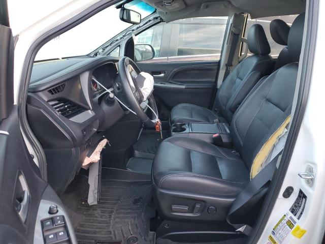 Photo 7 from auction – 2017 TOYOTA SIENNA SE with VIN 5TDXZ3DC6HS794747
