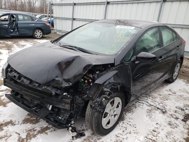 KIA FORTE LX 2017 with VIN 3KPFK4A7XHE123749 - Photo from auction
