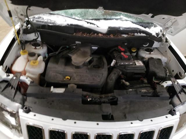 Photo 12 from auction – 2017 JEEP COMPASS LA with VIN 1C4NJDEB6HD108681