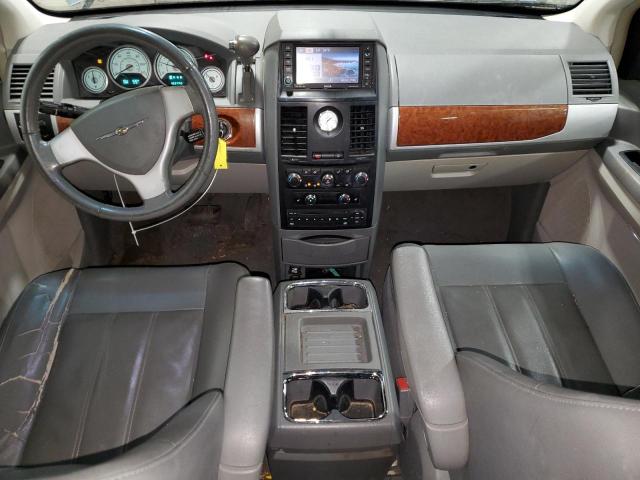 Photo 8 from auction – 2008 CHRYSLER TOWN & COU with VIN 2A8HR54PX8R152889