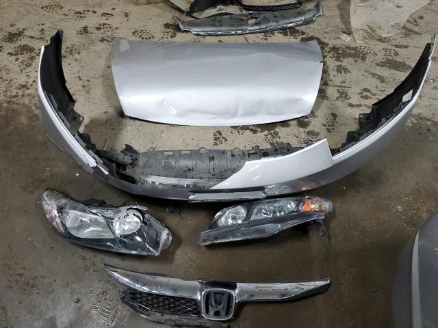 Photo 12 from auction – 2010 HONDA CIVIC LX with VIN 2HGFA1F52AH583377