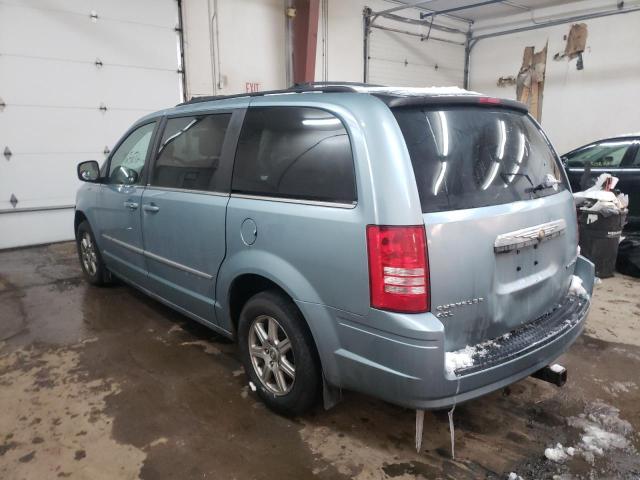 Photo 2 from auction – 2010 CHRYSLER TOWN & COU with VIN 2A4RR5DX0AR329610