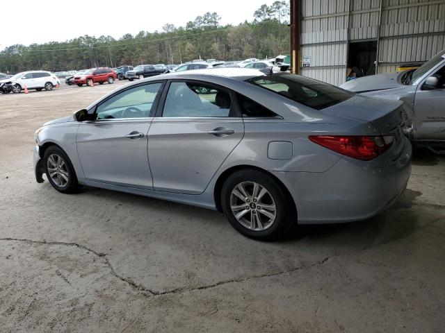 Photo 2 from auction – 2012 HYUNDAI SONATA GLS with VIN 5NPEB4AC4CH374361