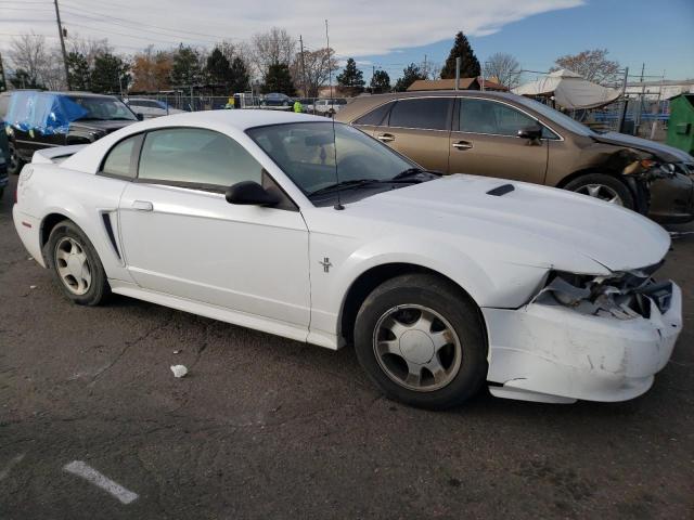 Photo 4 from auction – 2000 FORD MUSTANG with VIN 1FAFP4041YF260230
