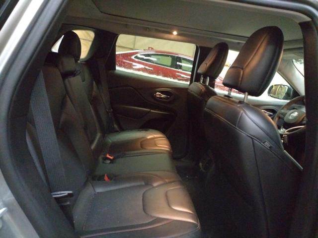 Photo 11 from auction – 2019 JEEP CHEROKEE T with VIN 1C4PJMBX7KD438104