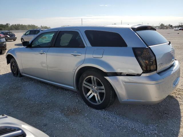 Photo 2 from auction – 2005 DODGE MAGNUM SE with VIN 2D4FV48T75H628628