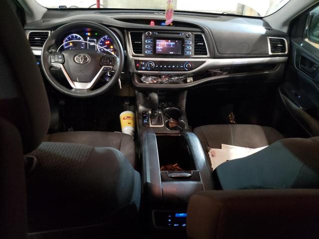 Photo 8 from auction – 2018 TOYOTA HIGHLANDER with VIN 5TDZZRFHXJS243490