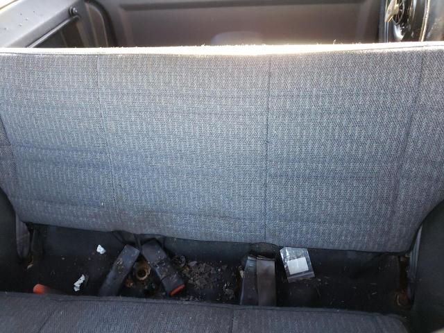 Photo 10 from auction – 2000 JEEP CHEROKEE S with VIN 1J4FF48S8YL148813