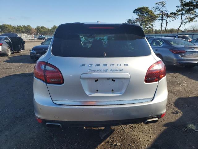 Photo 6 from auction – 2013 PORSCHE CAYENNE S with VIN WP1AE2A20DLA15022