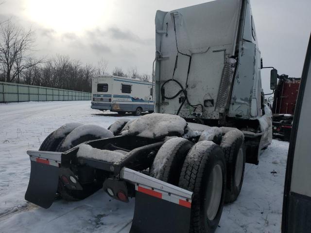 Photo 3 from auction – 2006 FREIGHTLINER CONVENTION with VIN 1FUJBBCG96LU70692