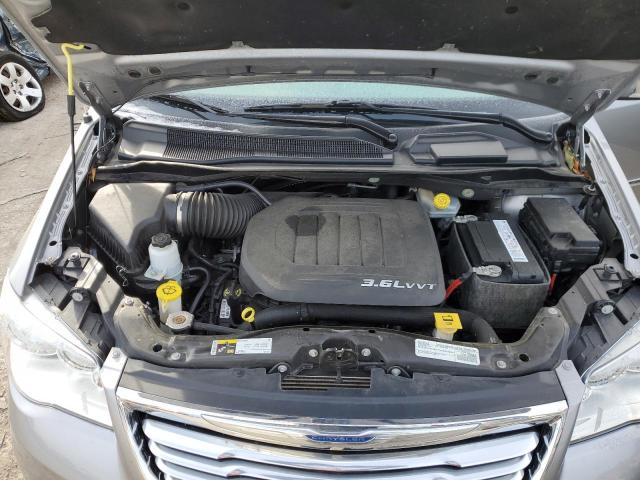 Photo 12 from auction – 2016 CHRYSLER TOWN & COU with VIN 2C4RC1CG3GR167093
