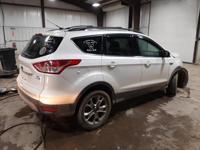 Photo 3 from auction – 2016 FORD ESCAPE SE with VIN 1FMCU9GX8GUB54818