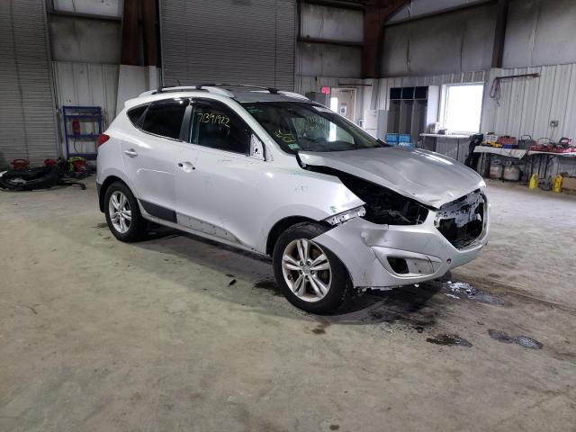 Photo 4 from auction – 2012 HYUNDAI TUCSON GLS with VIN KM8JUCAC0CU395518