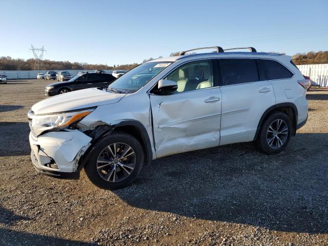 TOYOTA HIGHLANDER 2016 with VIN 5TDJKRFH2GS282598 - Photo from auction