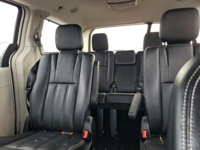 Photo 10 from auction – 2013 CHRYSLER TOWN & COU with VIN 2C4RC1CG9DR716694