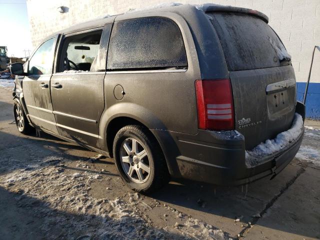 Photo 2 from auction – 2010 CHRYSLER TOWN & COU with VIN 2A4RR5D17AR305316